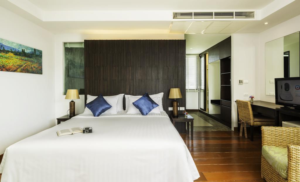 I Tara Resort & Spa Haad Chao Samran Exteriör bild