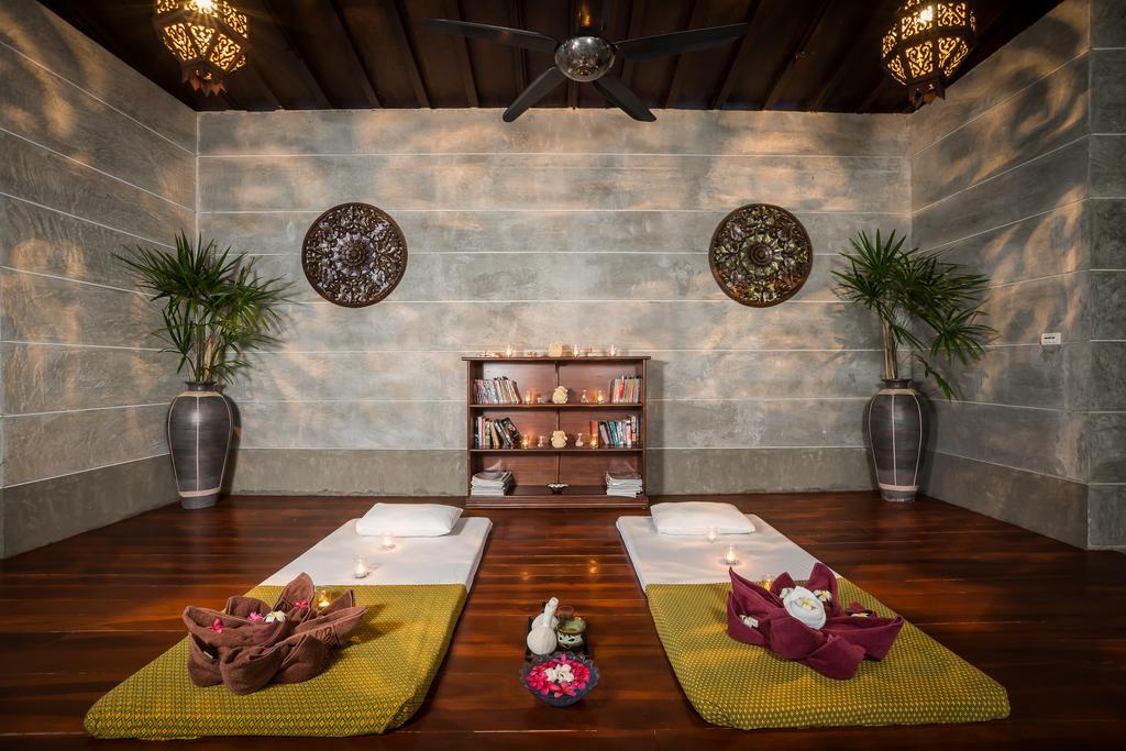 I Tara Resort & Spa Haad Chao Samran Exteriör bild